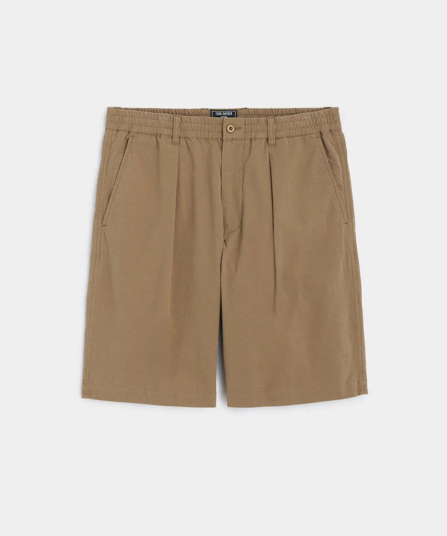 10" Relaxed Seersucker Bermuda Short in Pine Cone