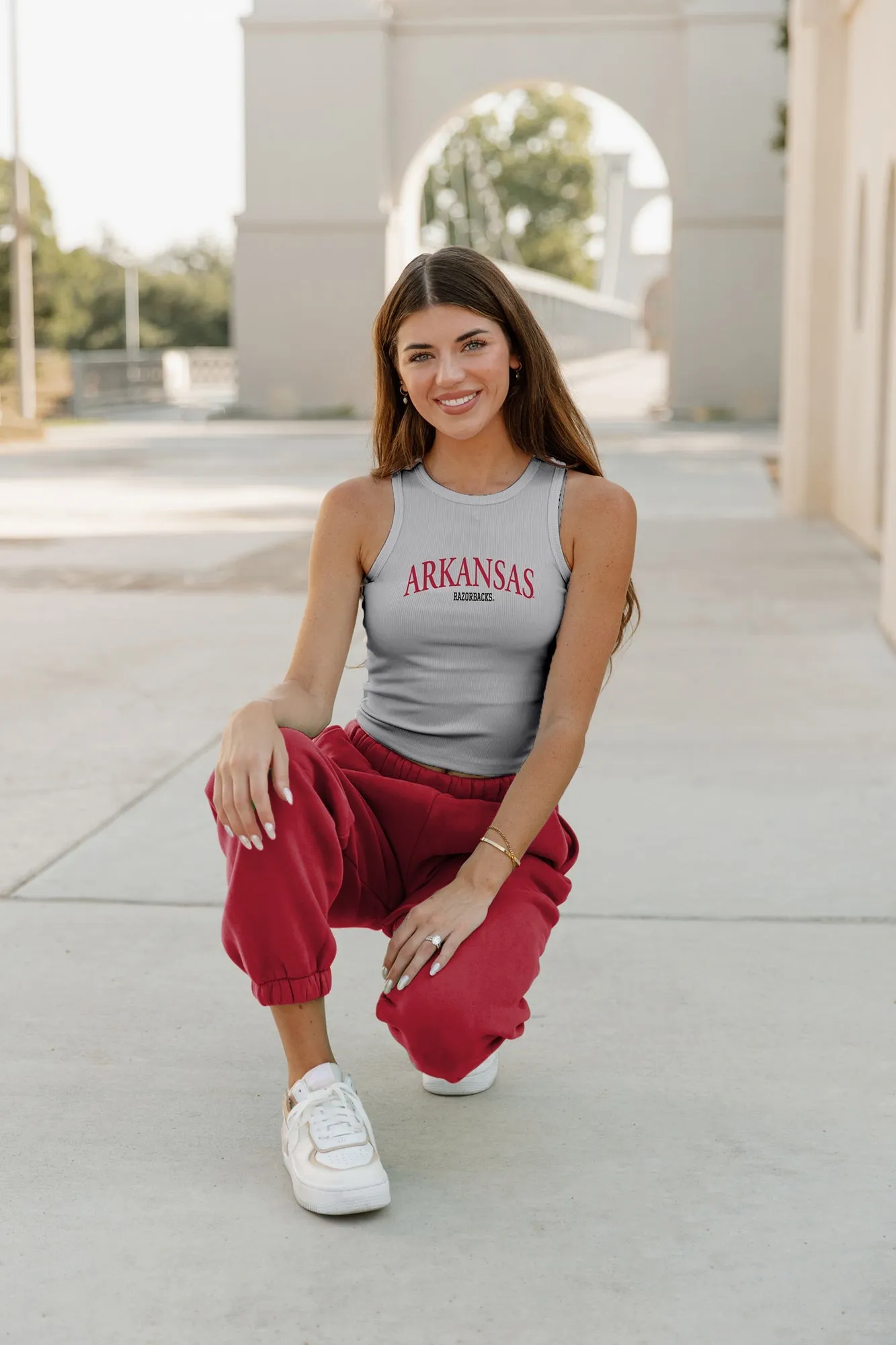 ARKANSAS RAZORBACKS PLAY THE FIELD ESSENTIAL RIBBED CROP TANK BY MADI PREWETT TROUTT