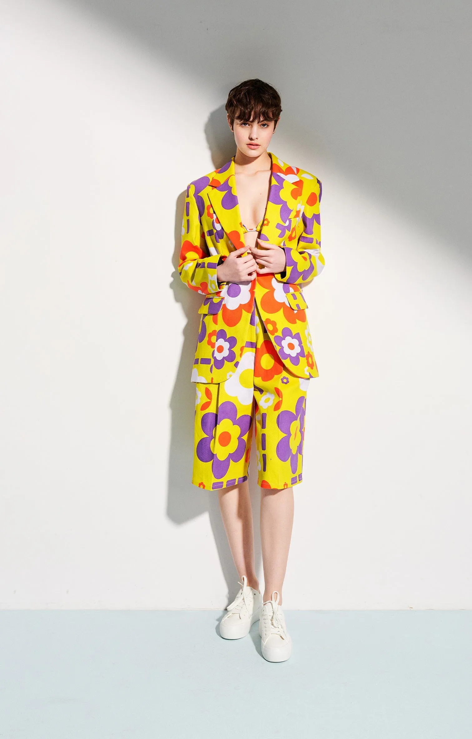Fleurette Tailored Bermuda Shorts Space Flowers