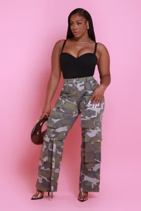 Major Sacrifice High Rise Cargo Pants - Olive Camouflage