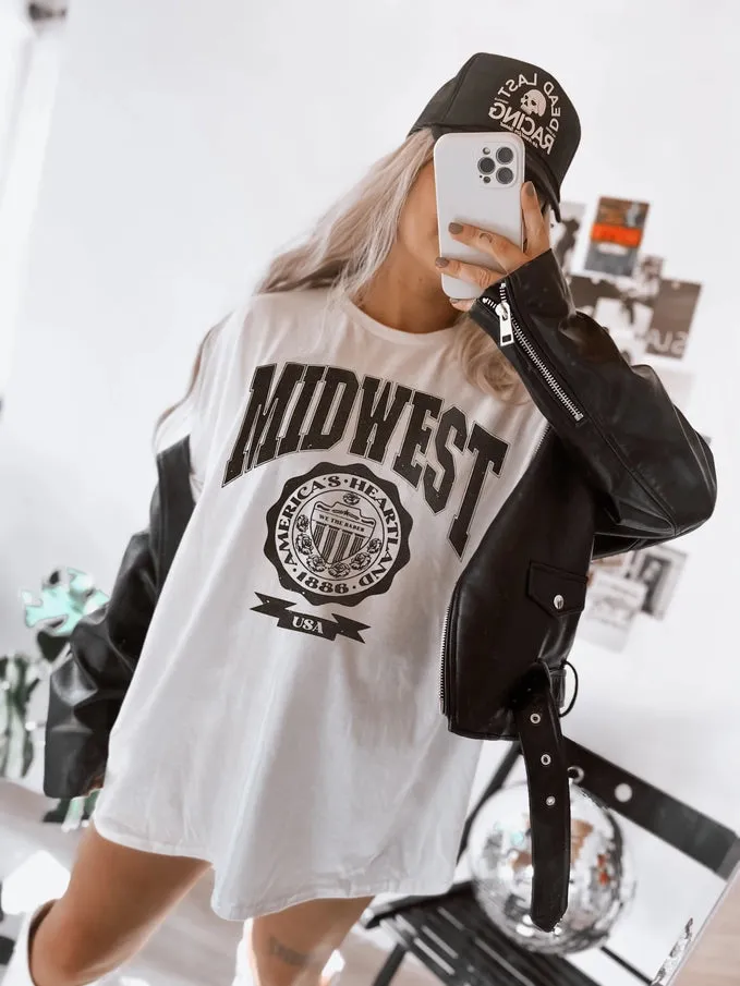Midwest Trendy Aesthetic Graphic Tee - Ivory
