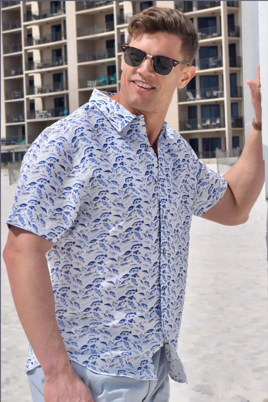 Nicoby Aloha/Navy Button Down Style