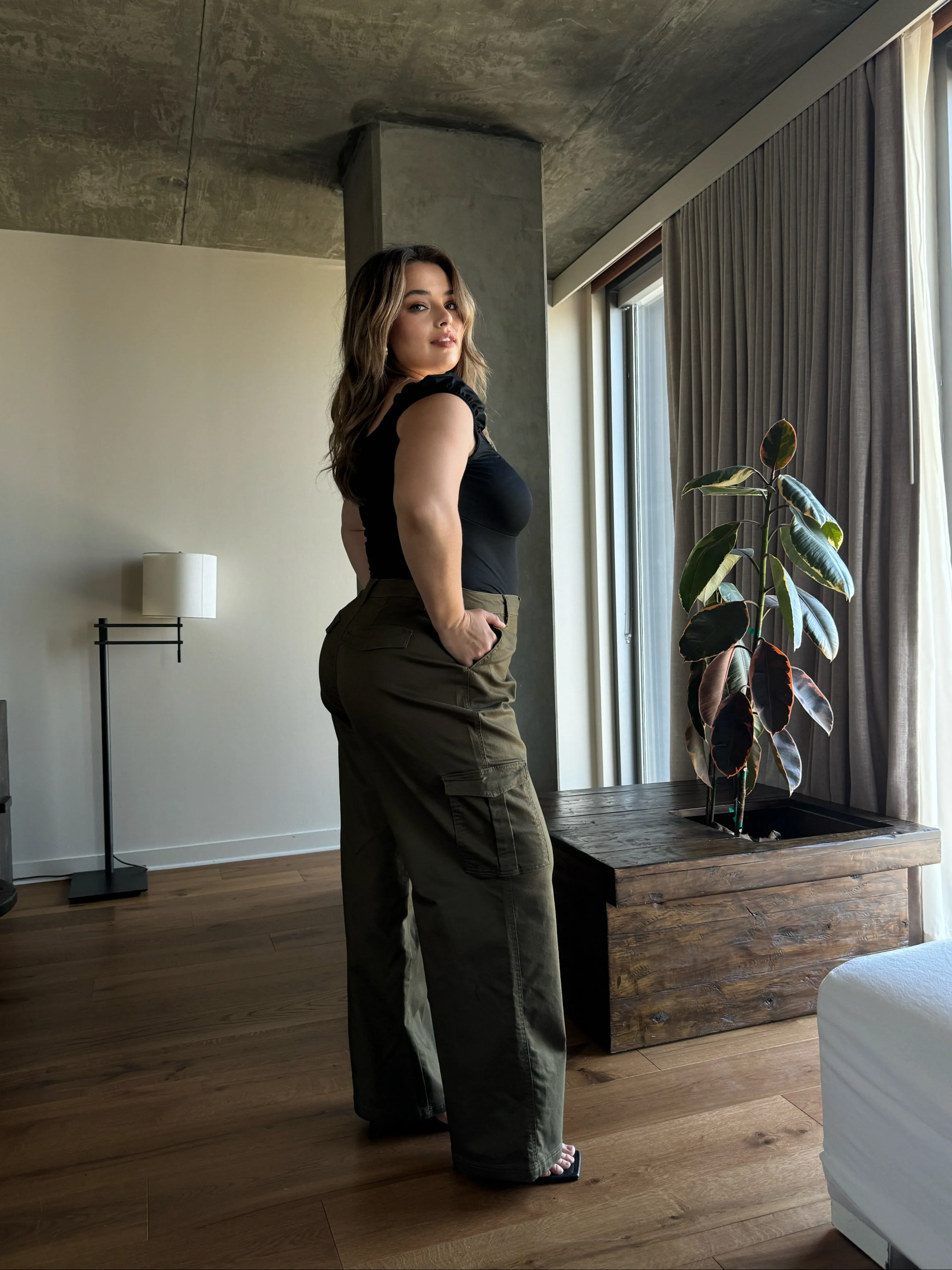 Plus Size Baggy Stretch Cargo Pants