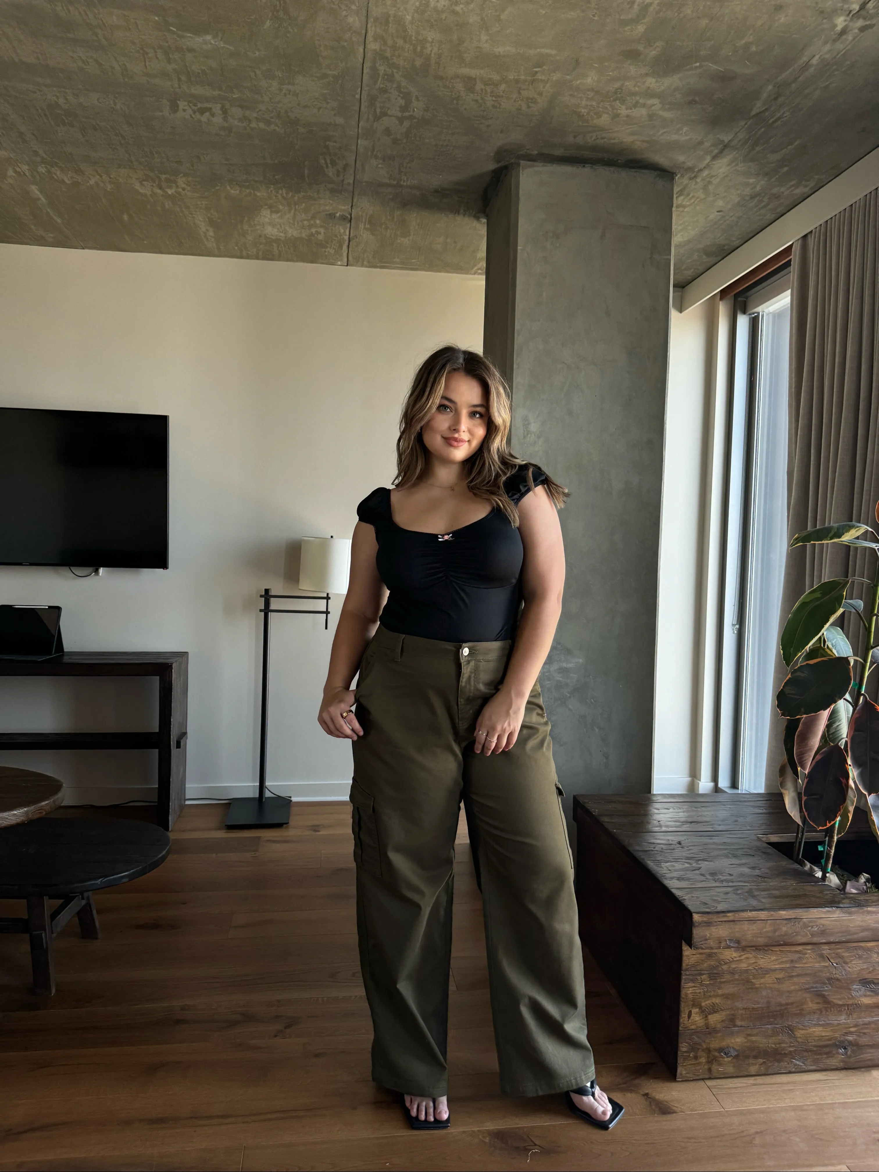 Plus Size Baggy Stretch Cargo Pants
