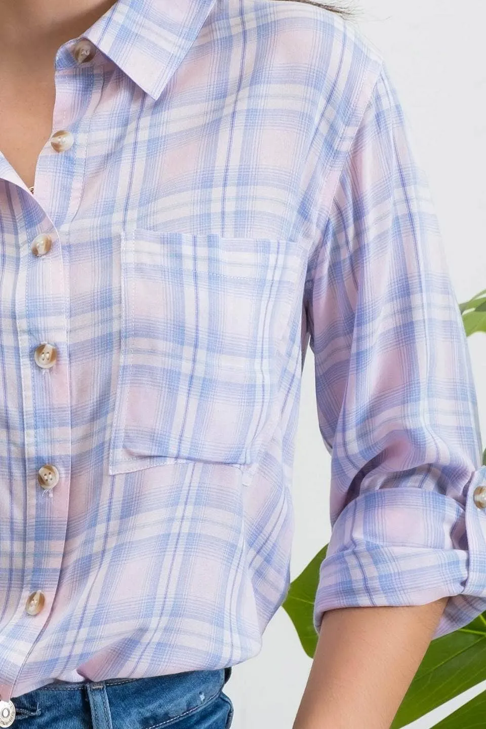 PRETTY PLAID SUMMER BUTTON DOWN