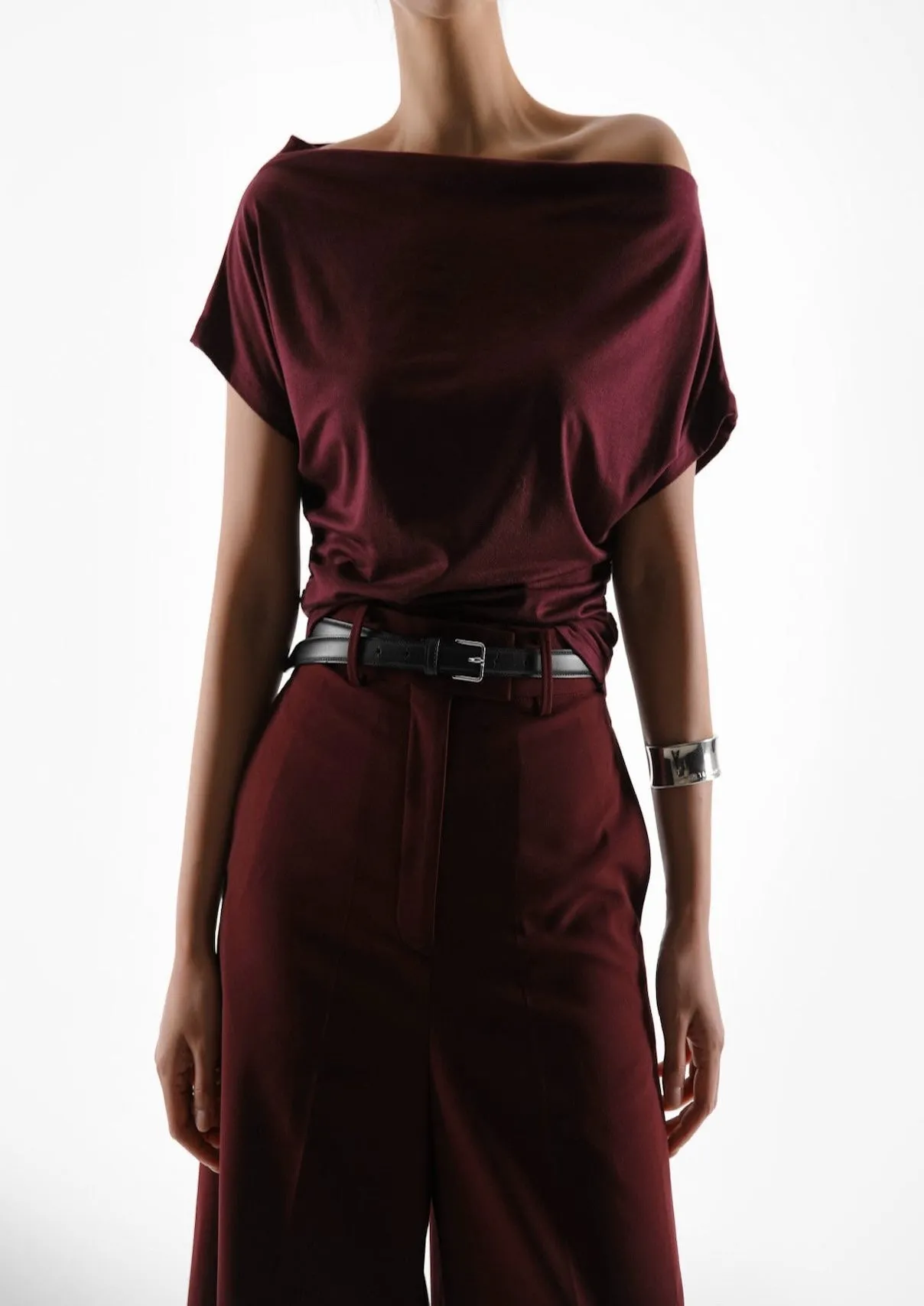 SUMMER TAILORED BERMUDA SHORTS