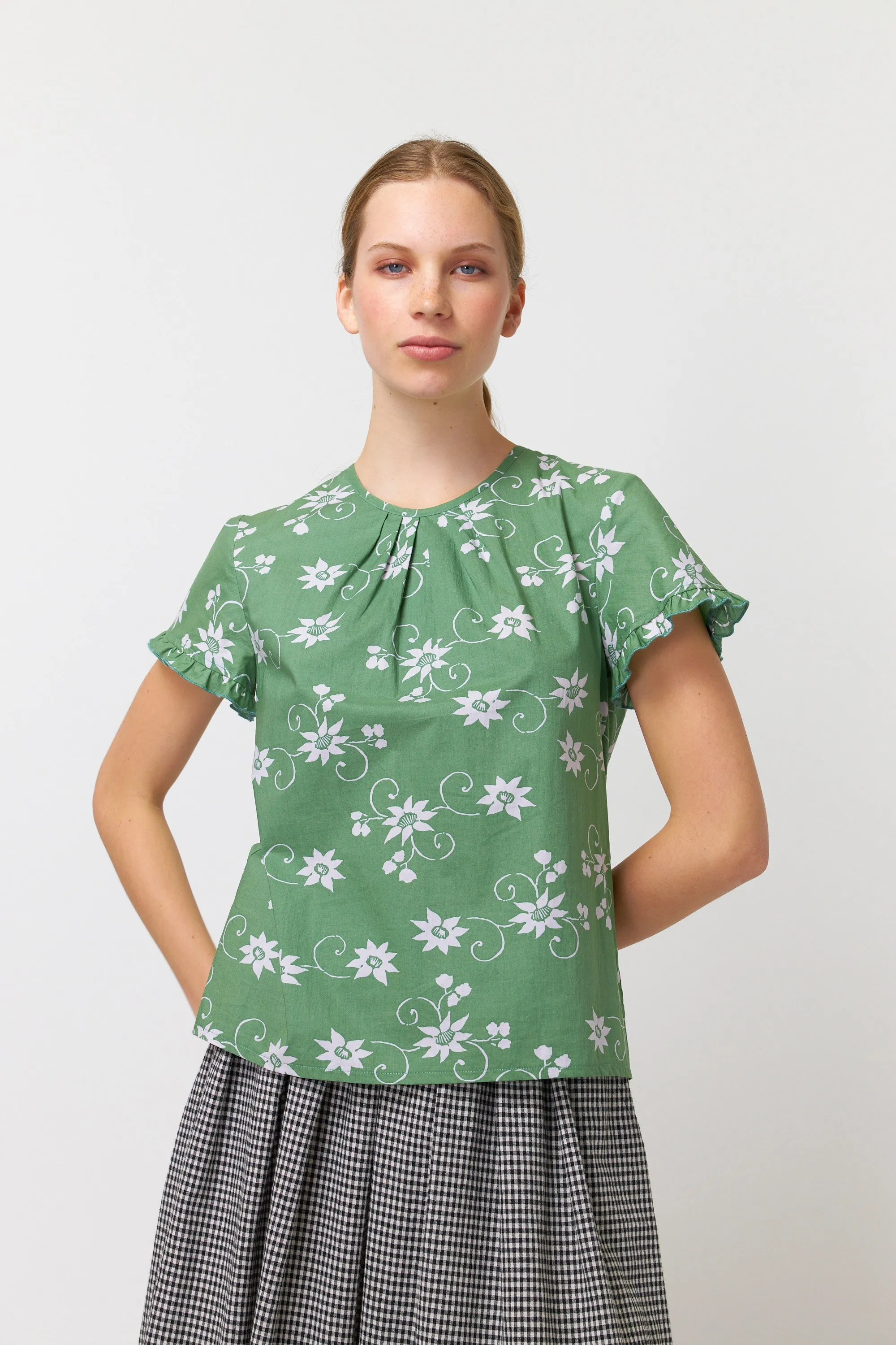 Sylvester Water Lily top - Apple