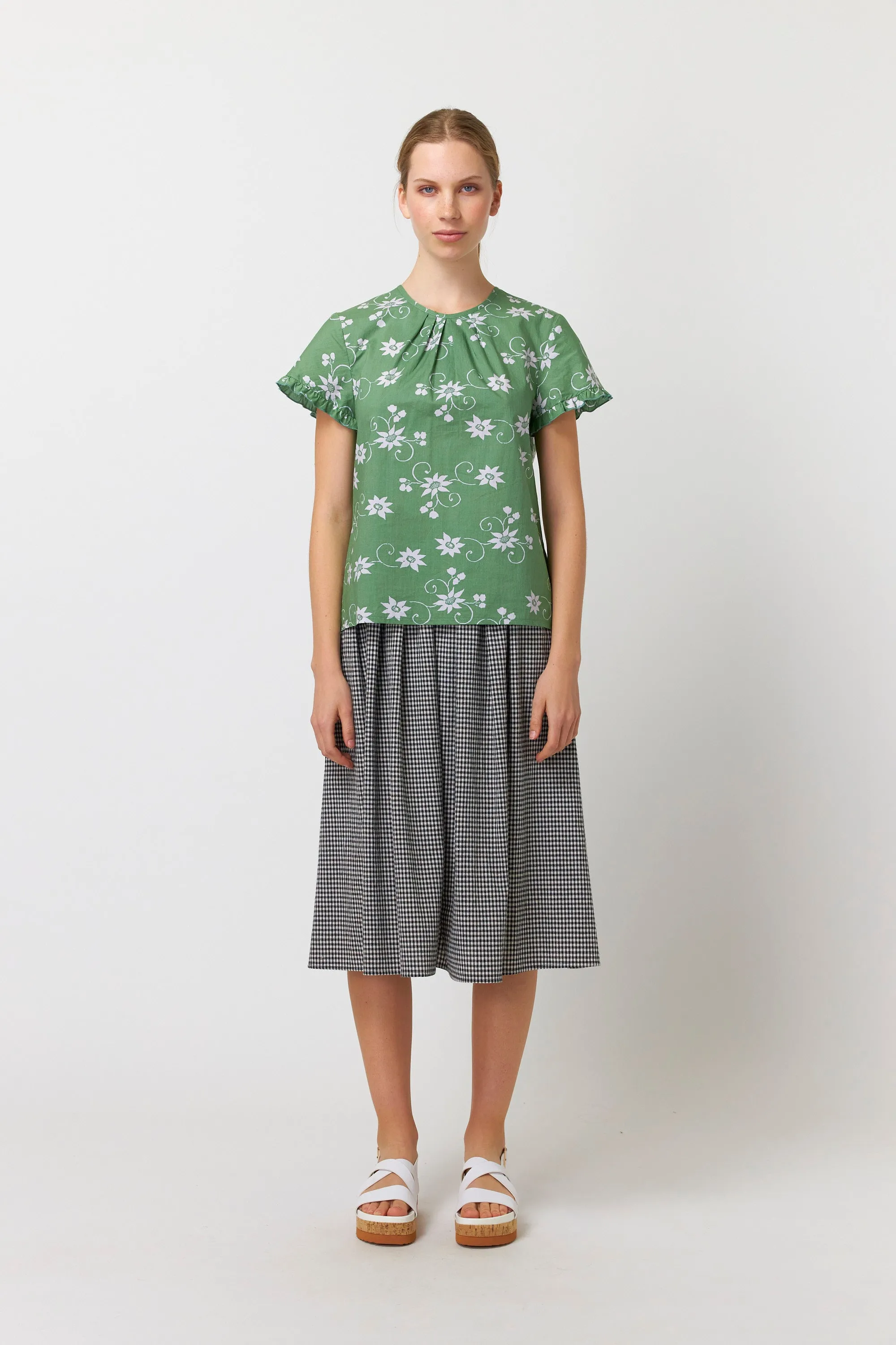 Sylvester Water Lily top - Apple