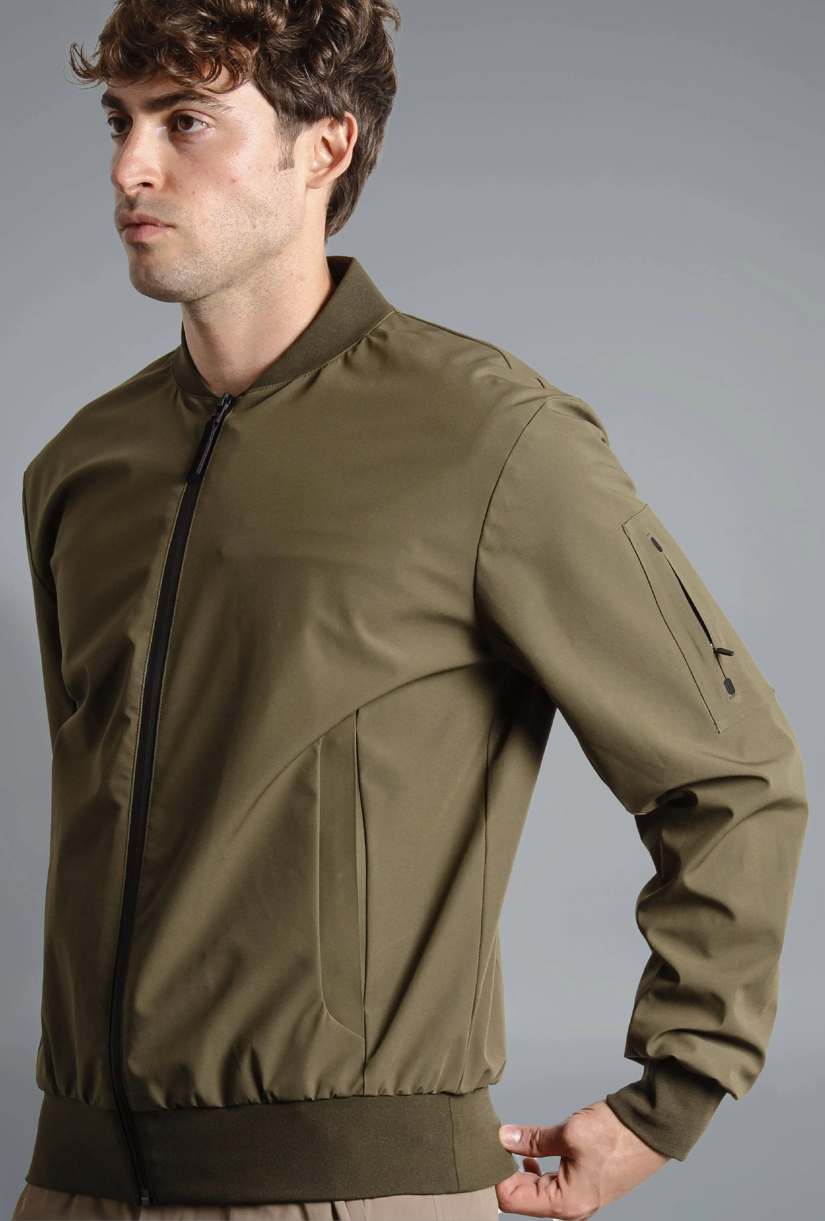 Vanguard Bomber Jacket - Olive